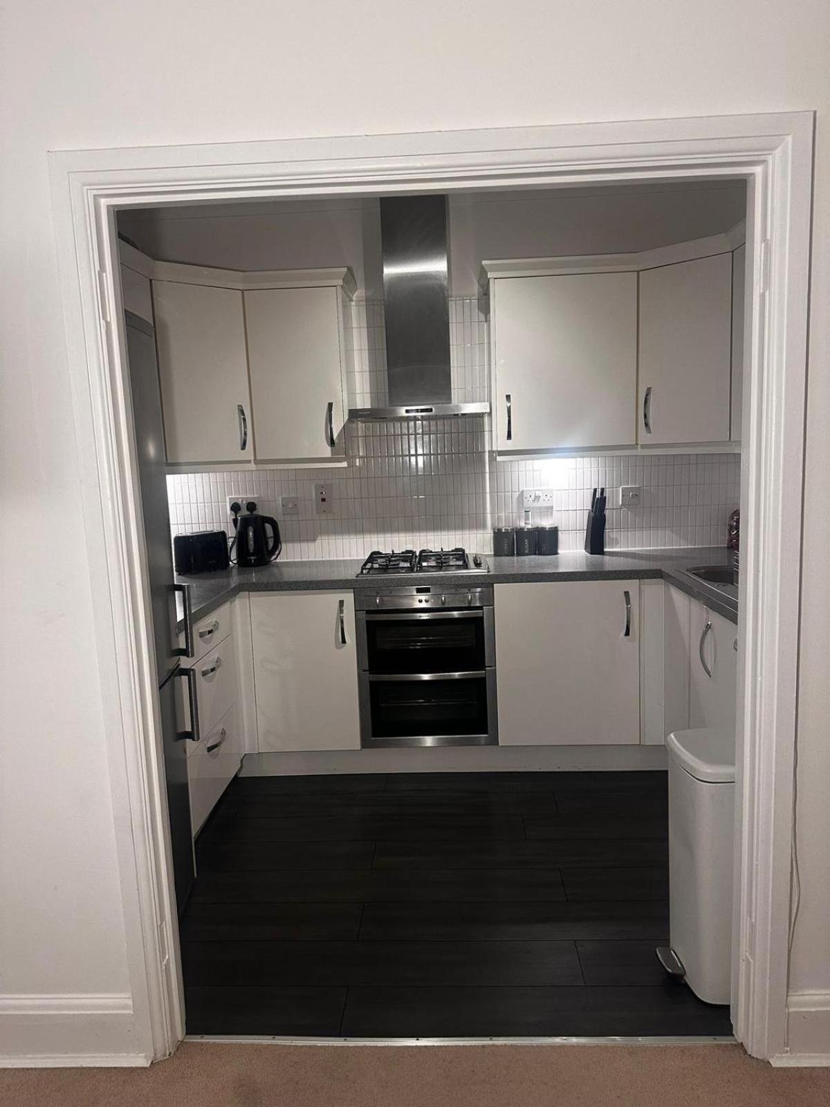 City Lux Apartment Londen Buitenkant foto